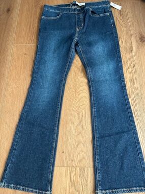 Old Navy Dark Blue Flared Jeans - Stretch Denim Bootcut - size XL (14/16)